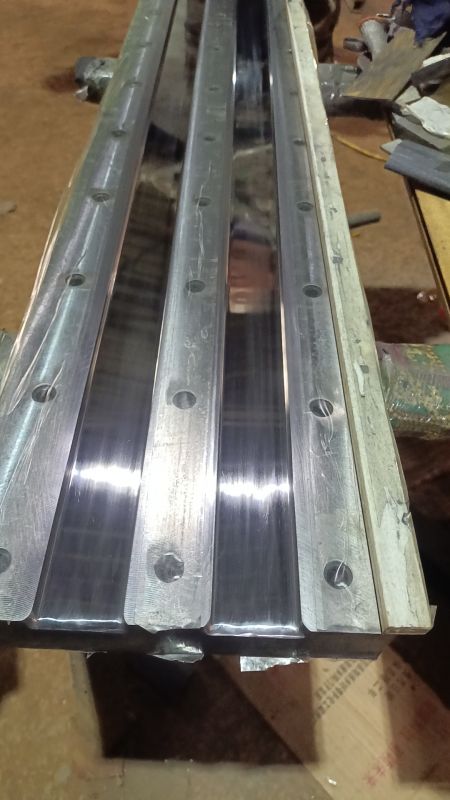 玻璃钢拉挤模具拉膜器的作用与技术革新